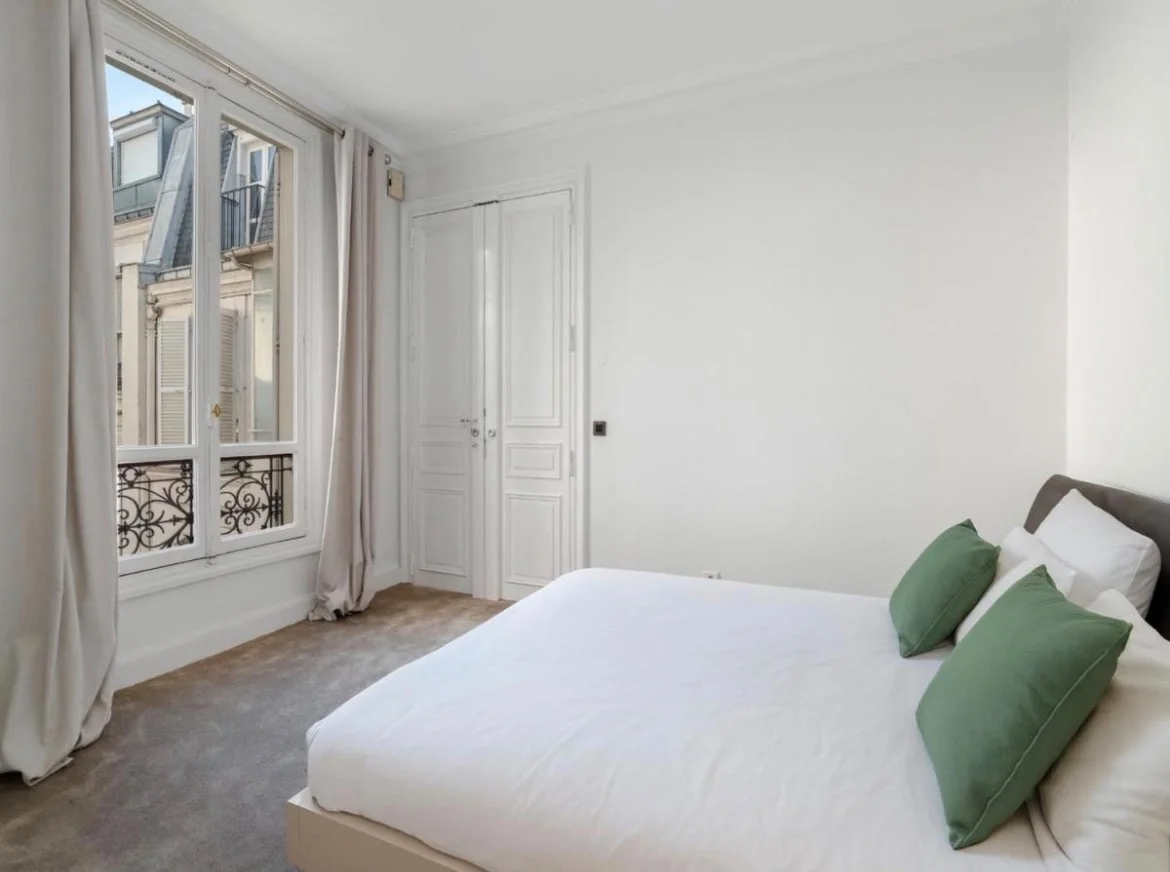 Chambre aux tons verts