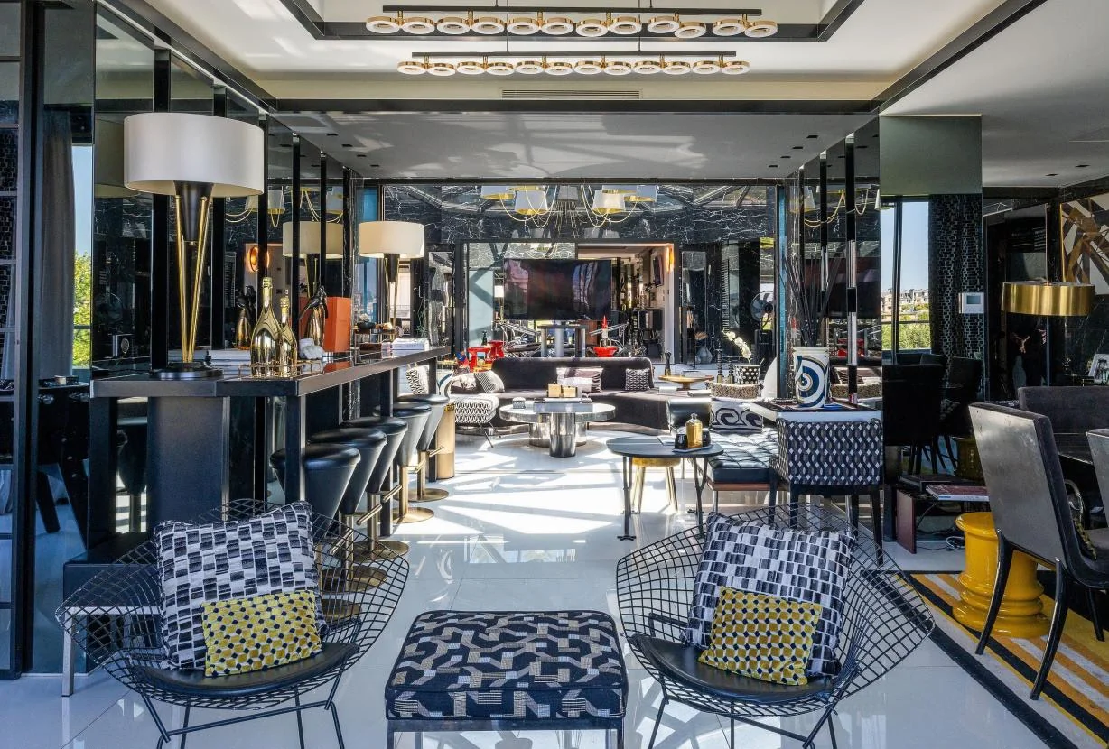 Salle a manger sous verriere